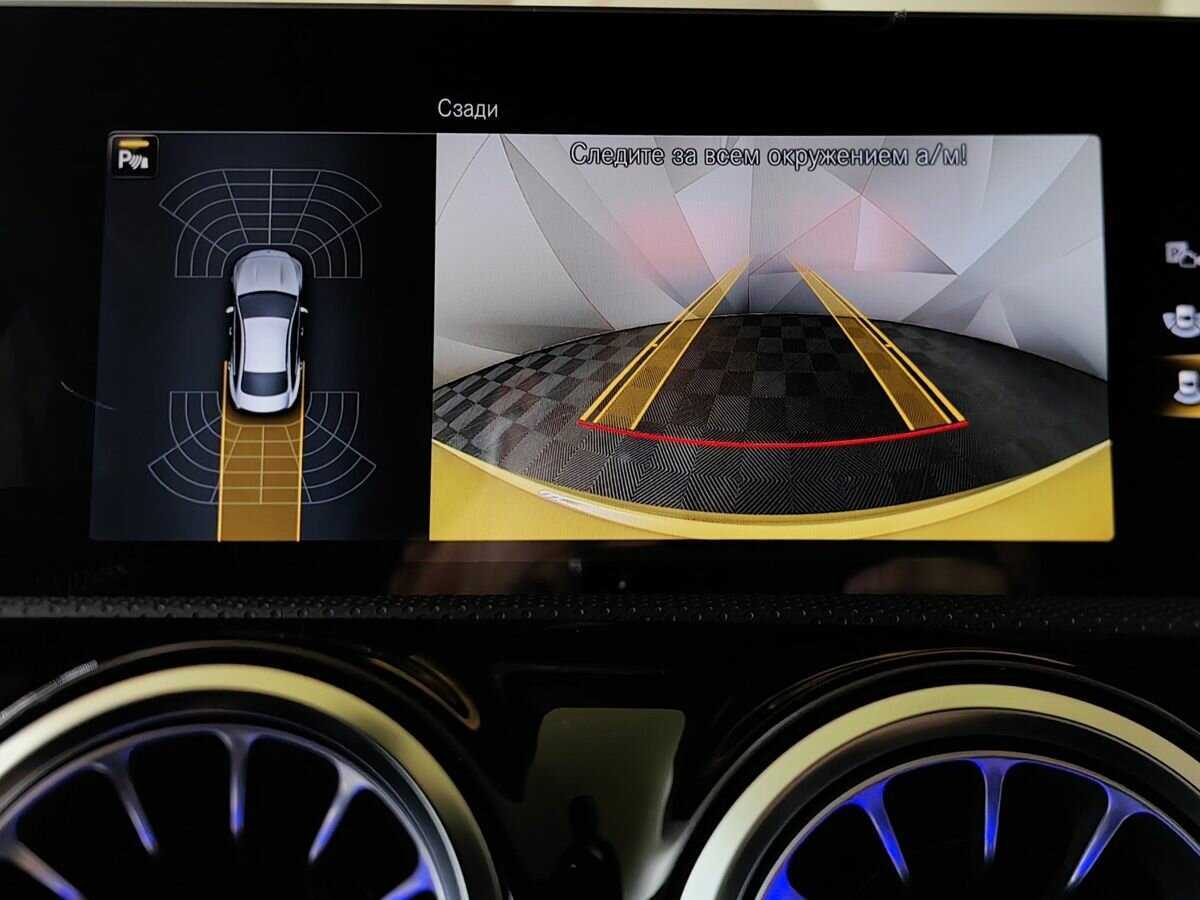 Mercedes-Benz CLA 200, 2020 Фото №15