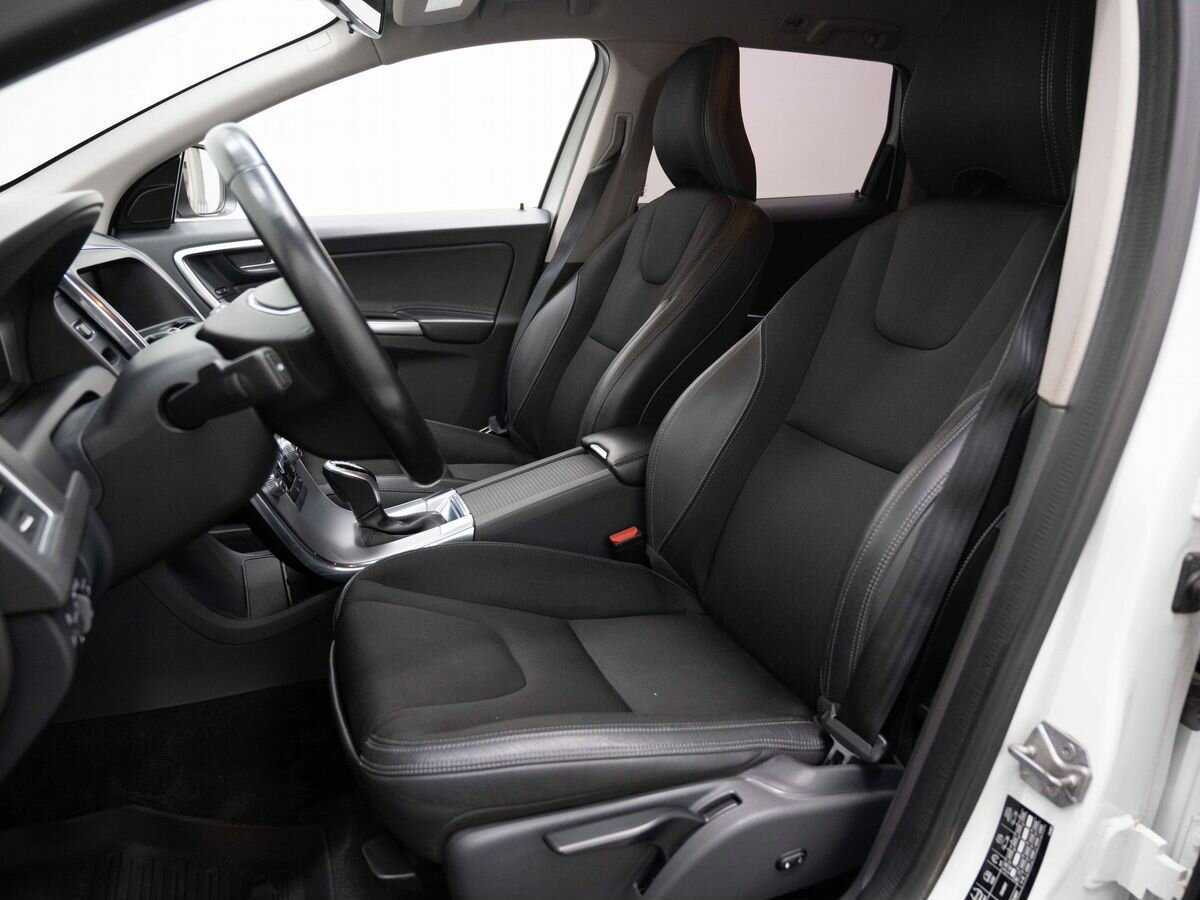 Volvo XC60, 2017 - 100 800 км. | Фото №8