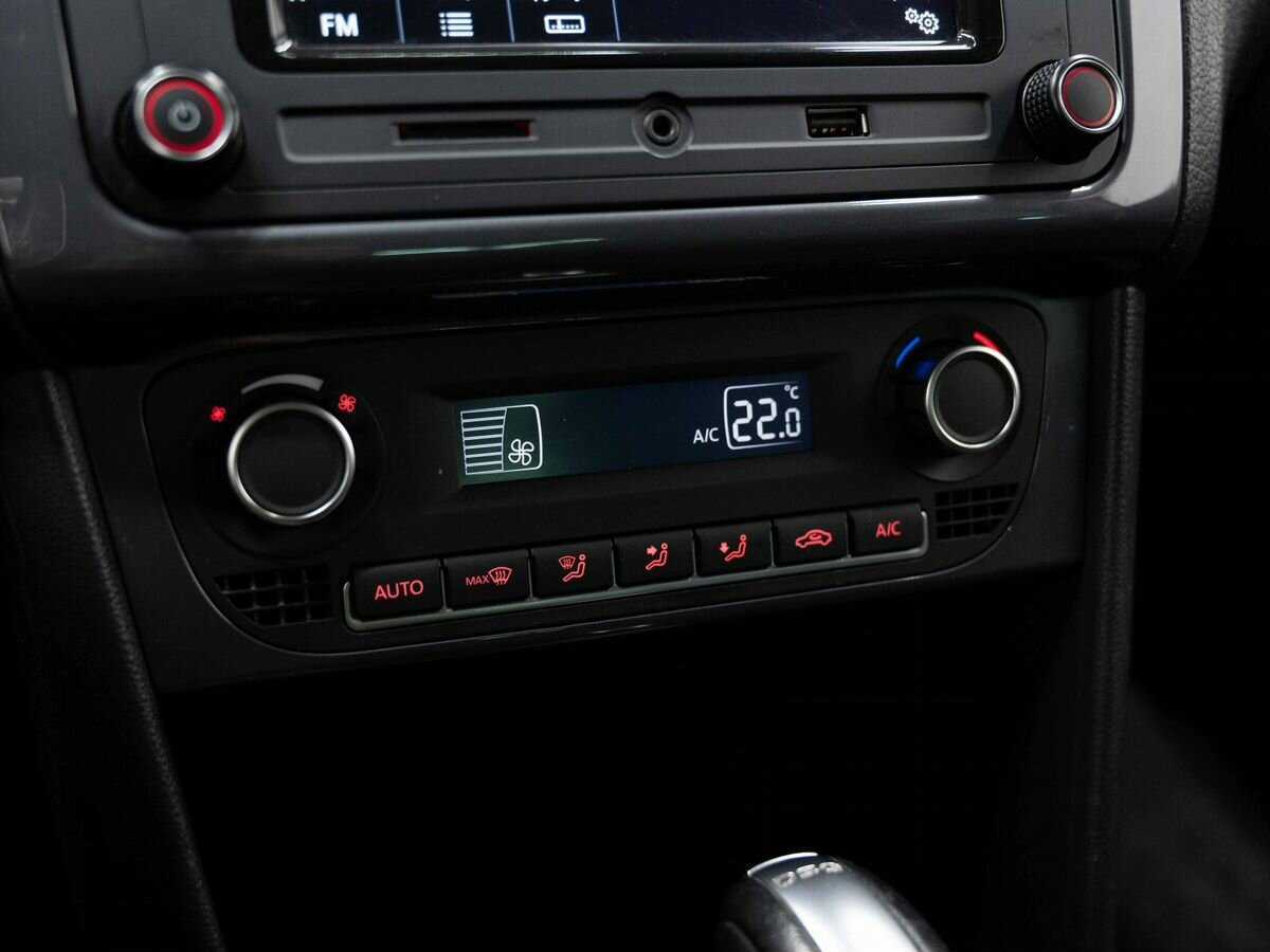 Volkswagen Polo, 2019 Фото №22