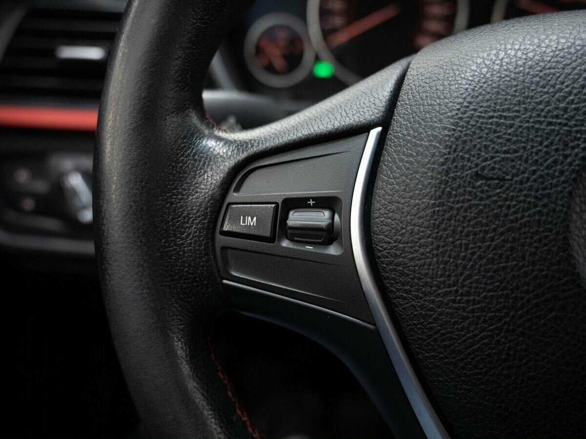 BMW 3 серии 320d xDrive, 2013 Фото №24