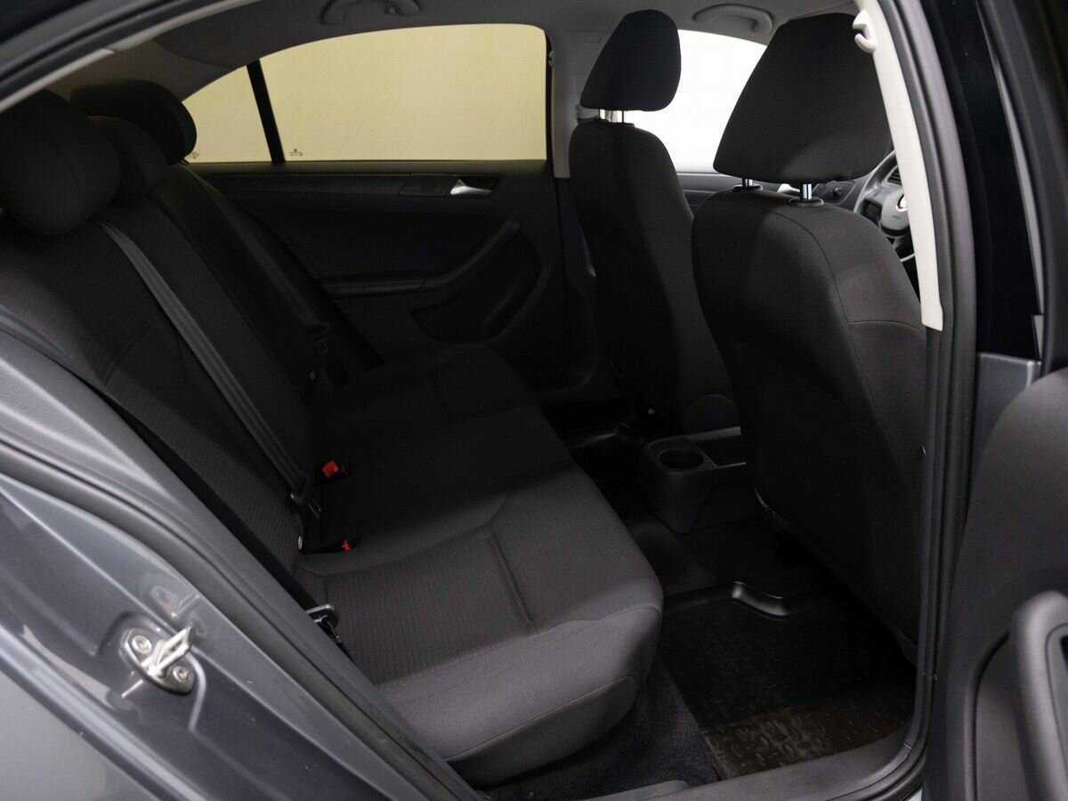 Volkswagen Jetta, 2015 Фото №9