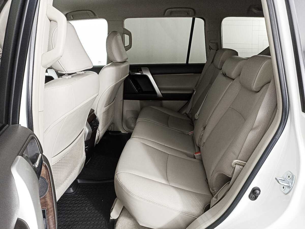 Toyota Land Cruiser Prado, 2013 Фото №8