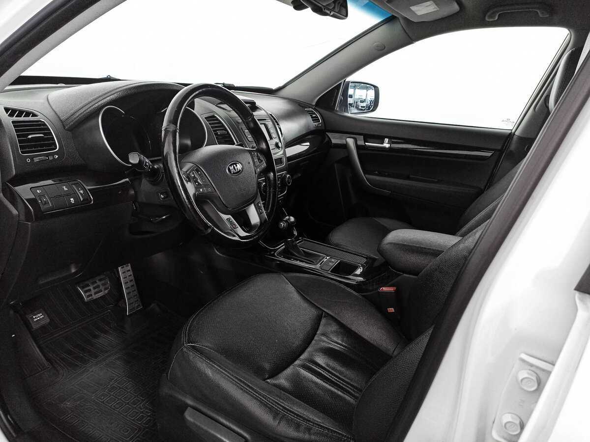 Kia Sorento, 2012 Фото №14