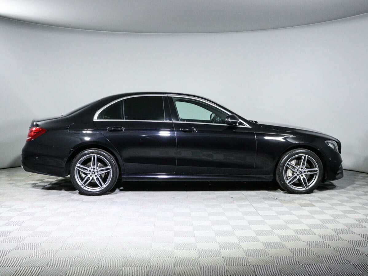 Mercedes-Benz E-Класс 220 d, 2018 - 92 000 км. | Фото №3