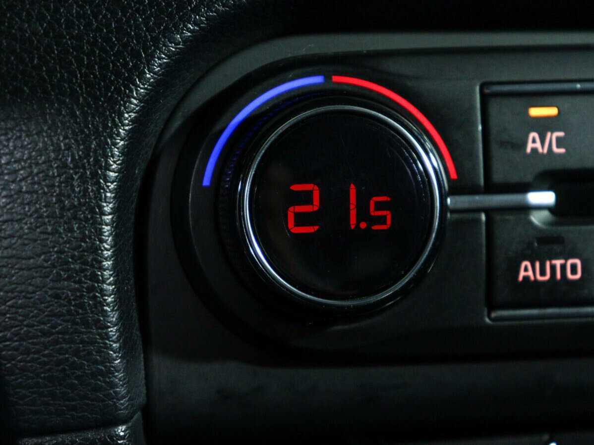 Kia Ceed, 2019 Фото №17