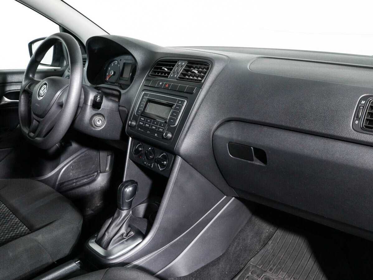 Volkswagen Polo, 2019 Фото №7