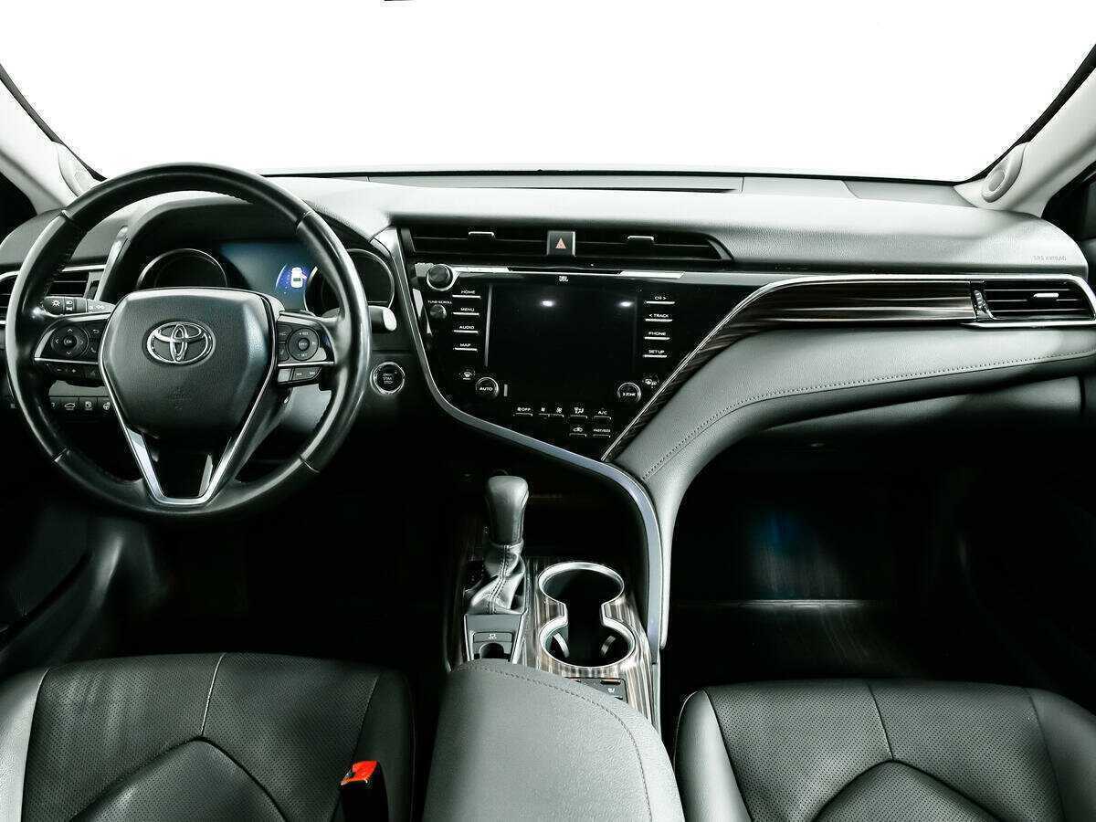 Toyota Camry, 2020 Фото №11