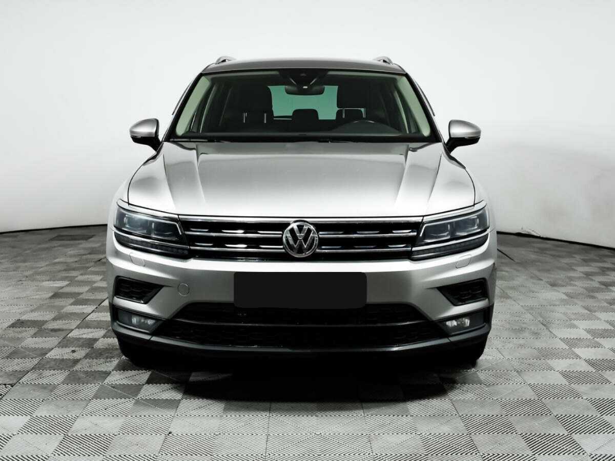 Volkswagen Tiguan, 2020 - 107 813 км. | Фото №2
