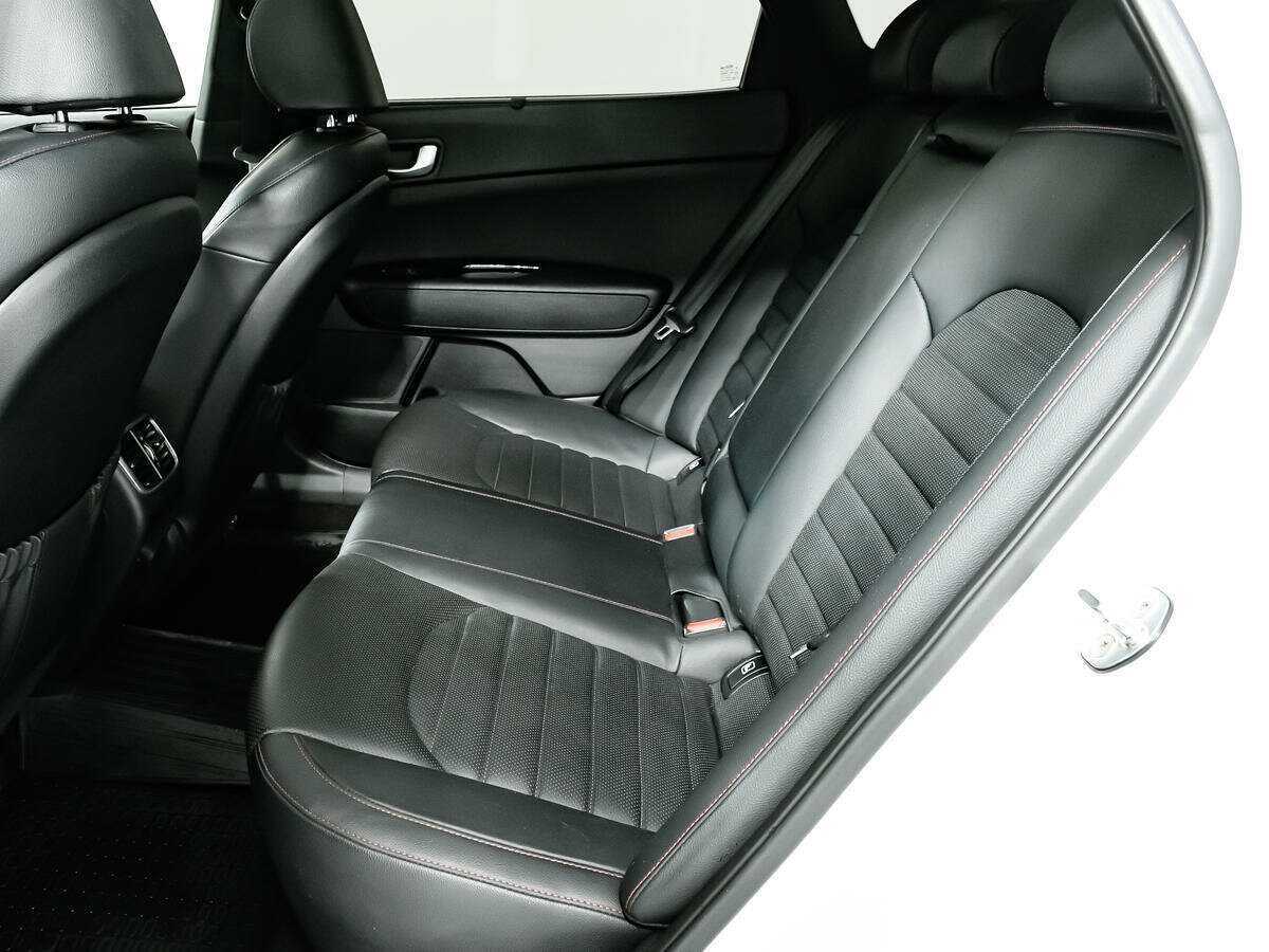 Kia Optima, 2018 Фото №12