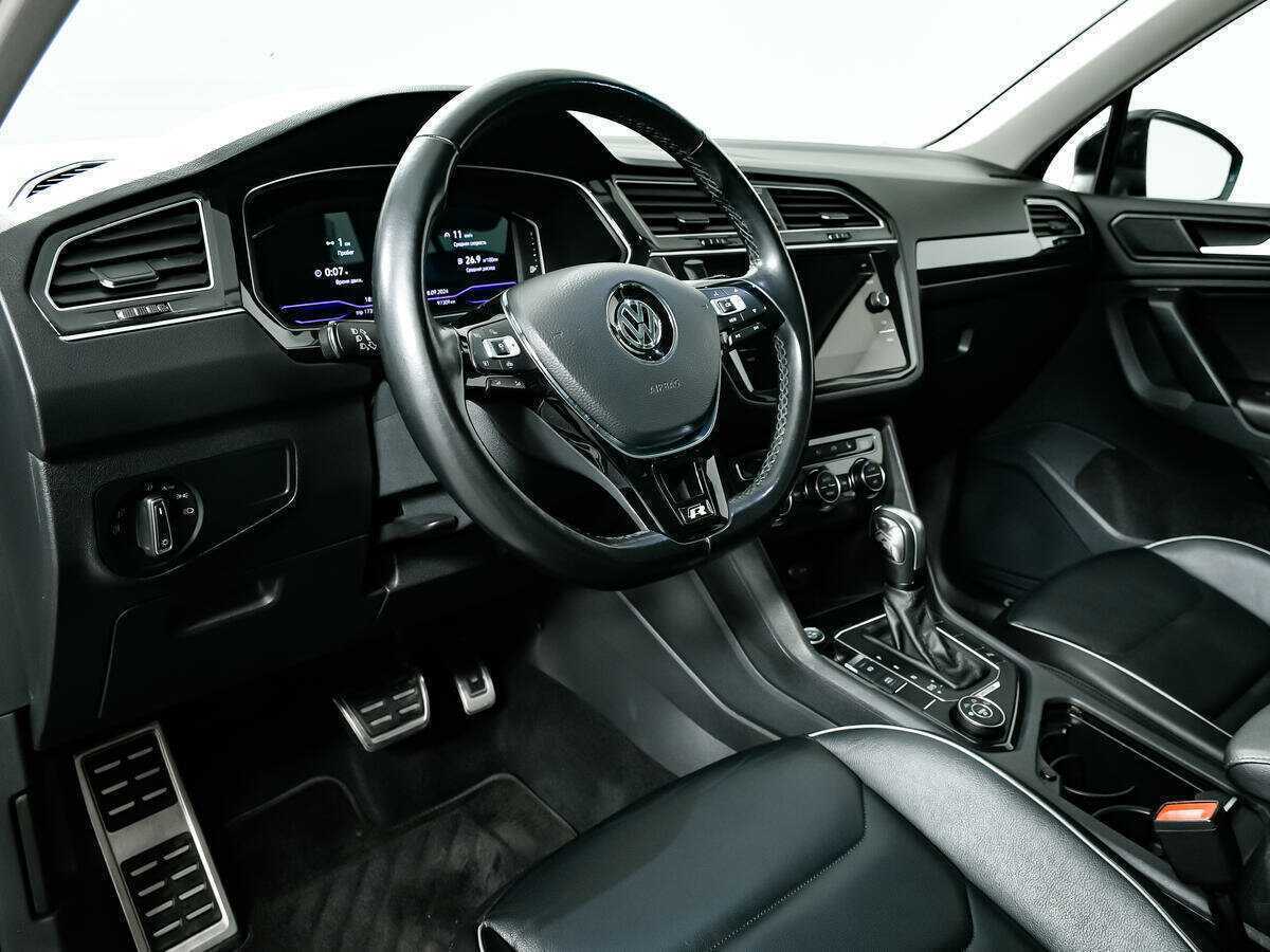 Volkswagen Tiguan, 2019 Фото №13