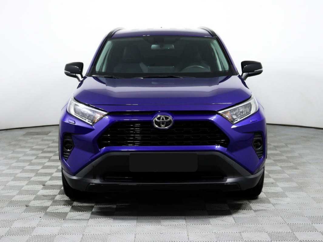 Toyota RAV4, 2021 - 19 062 км. | Фото №2