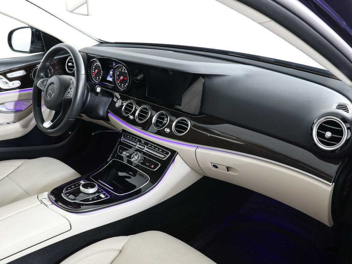 Mercedes-Benz E-Класс 200, 2017 Фото №10