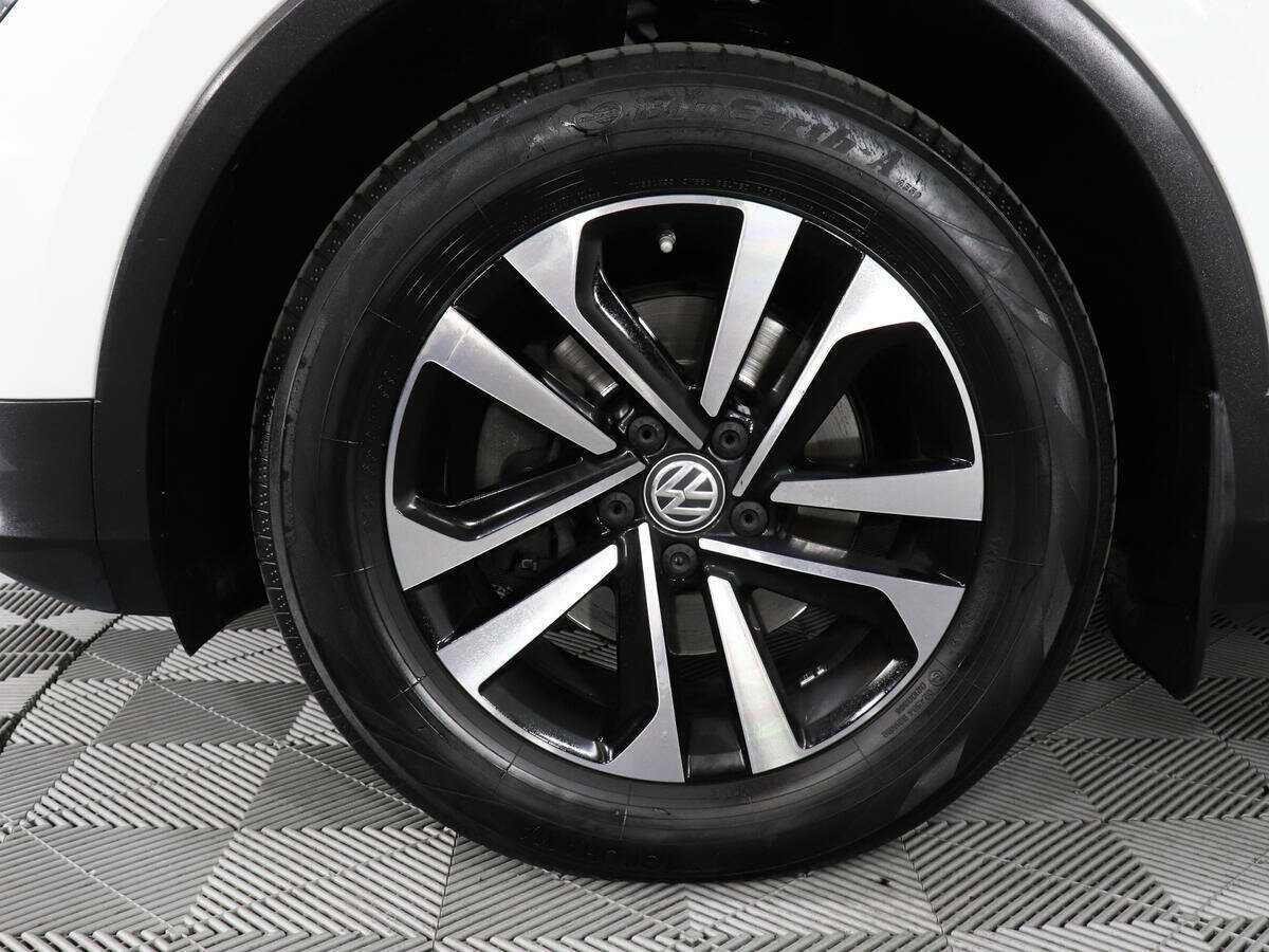Volkswagen Tiguan, 2019 Фото №9