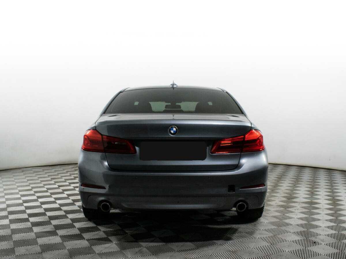 BMW 5 серии 520i, 2018 Фото №4