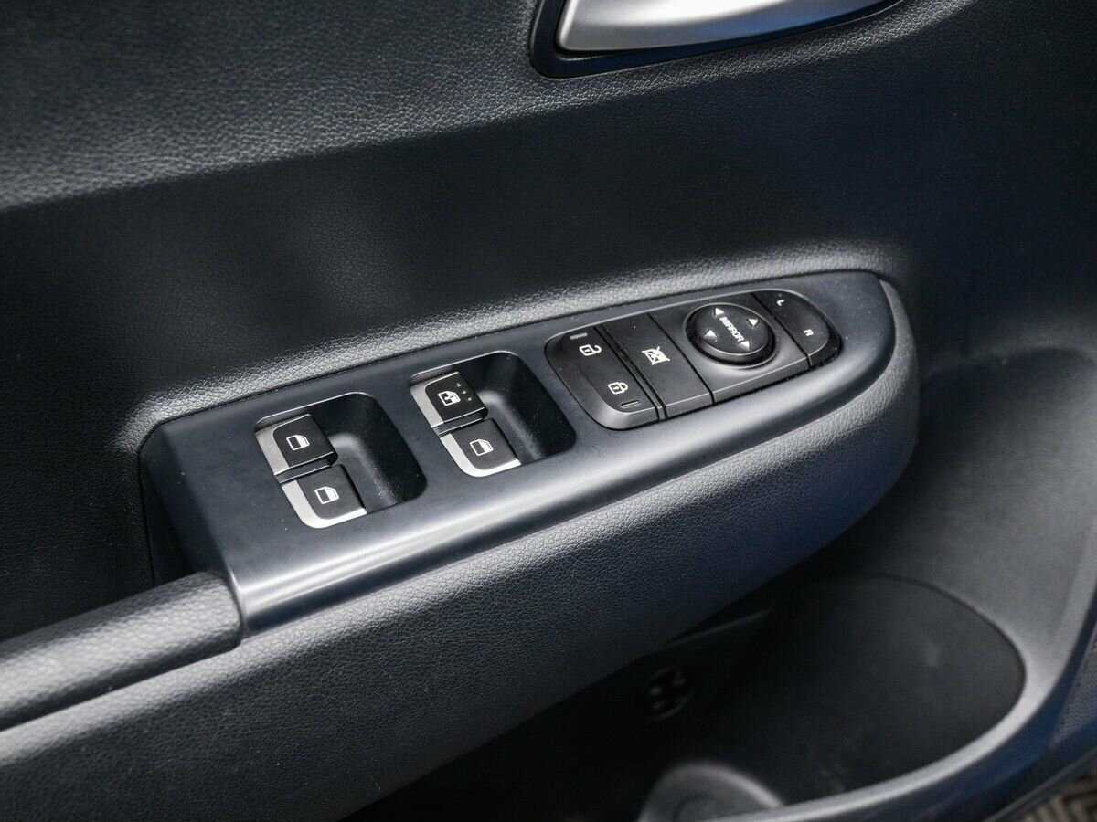 Kia Rio, 2020 Фото №15