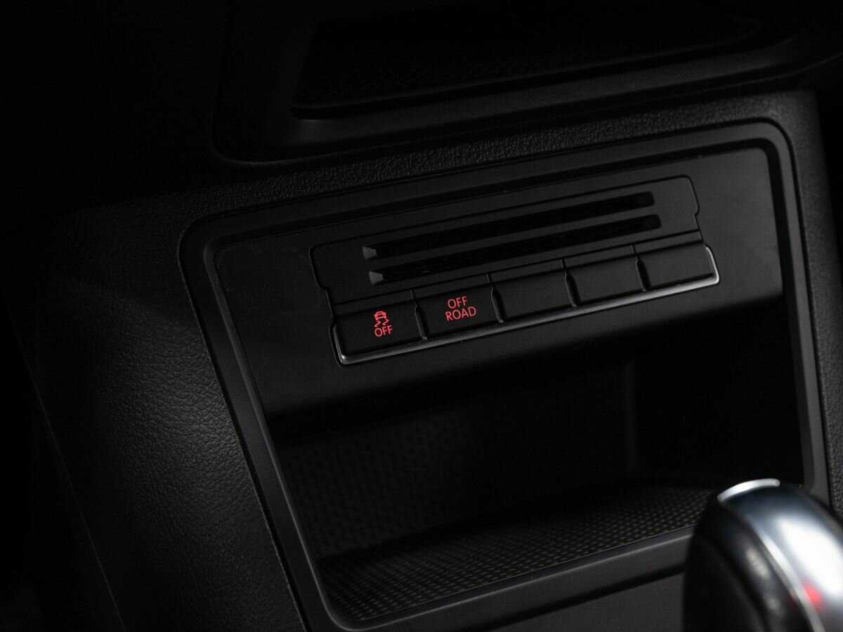 Volkswagen Tiguan, 2013 Фото №17