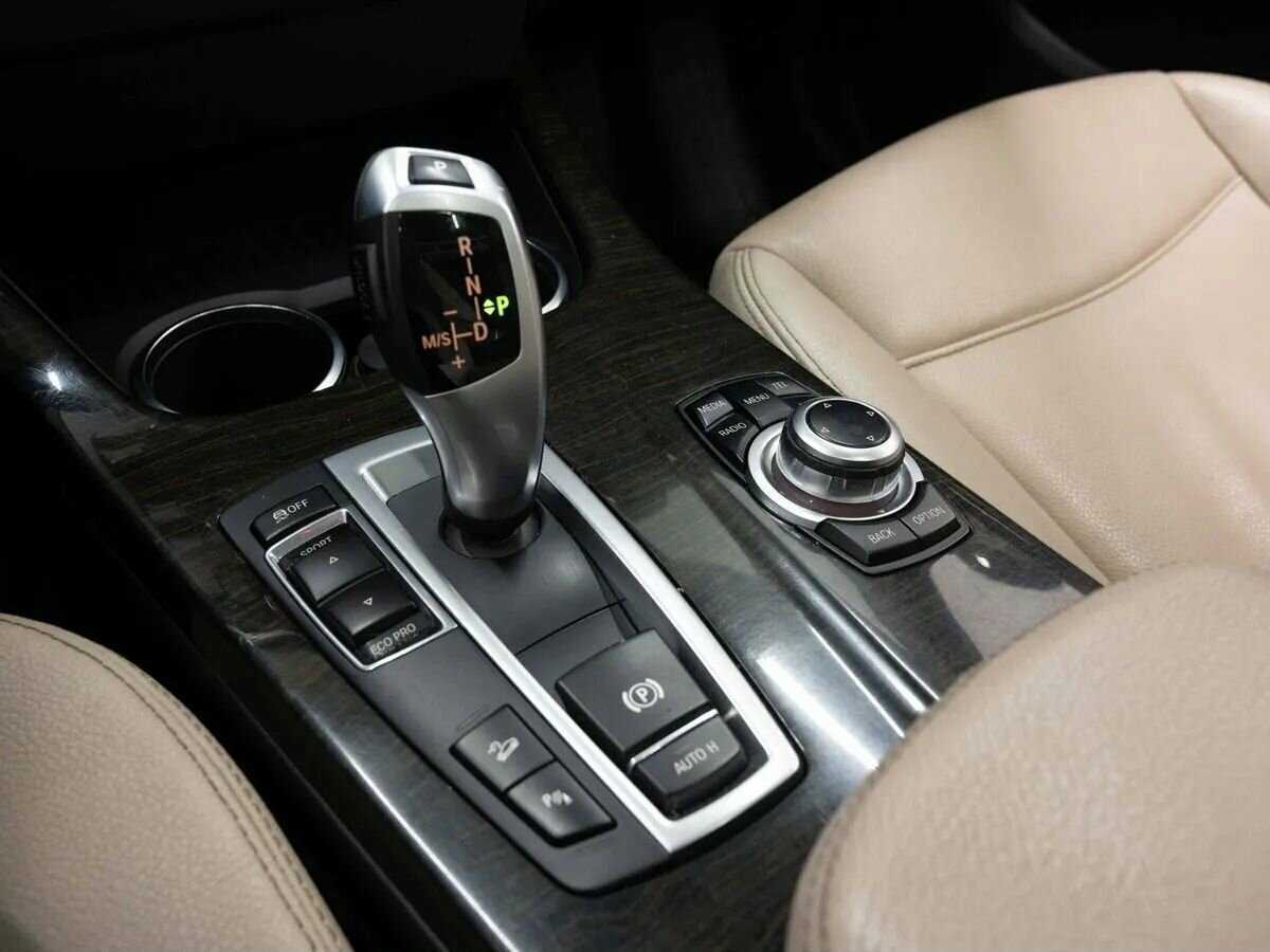 BMW X3 28i xDrive, 2014 Фото №26