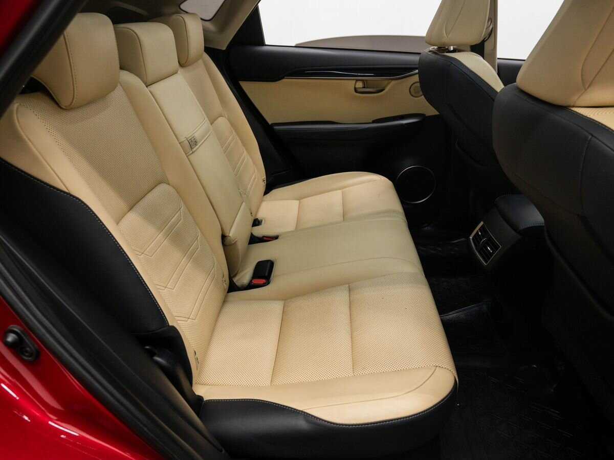 Lexus NX 200t, 2015 Фото №12