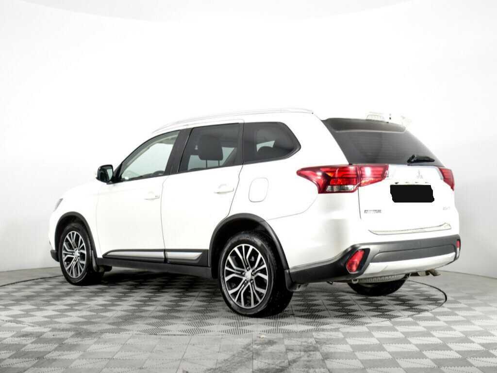 Mitsubishi Outlander, 2017 Фото №7