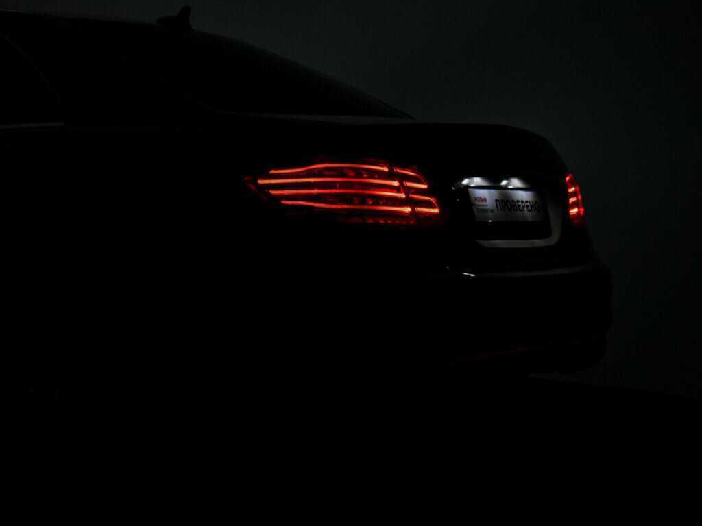 Mercedes-Benz E-Класс 200, 2015 Фото №27