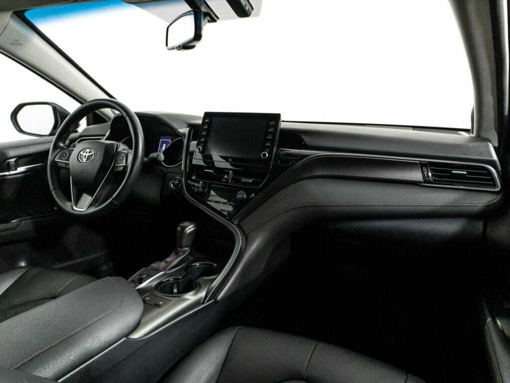 Toyota Camry, 2021 Фото №9