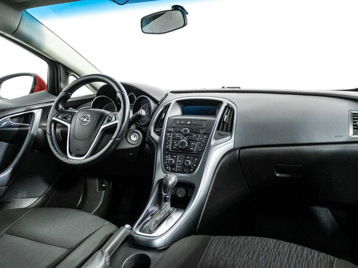 Opel Astra GTC, 2013 Фото №9