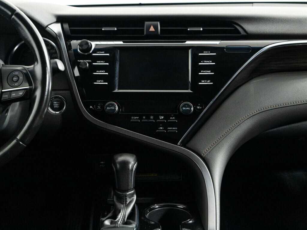 Toyota Camry, 2019 Фото №14