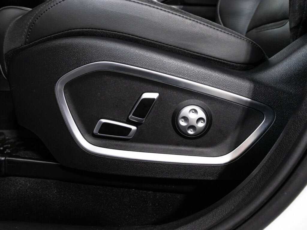 Geely Tugella, 2022 Фото №24