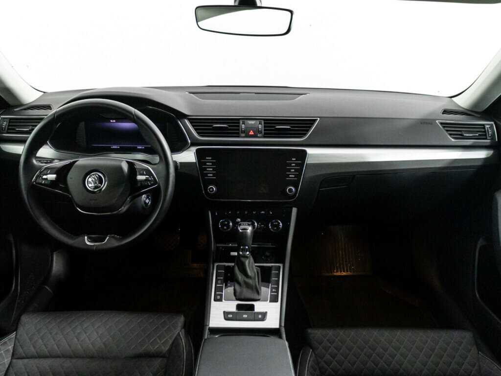 Skoda Superb, 2021 Фото №13
