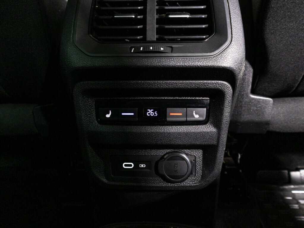 Volkswagen Tiguan, 2020 Фото №18