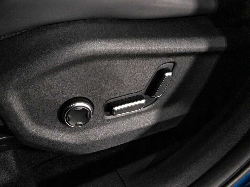 Geely Monjaro, 2023 Фото №19