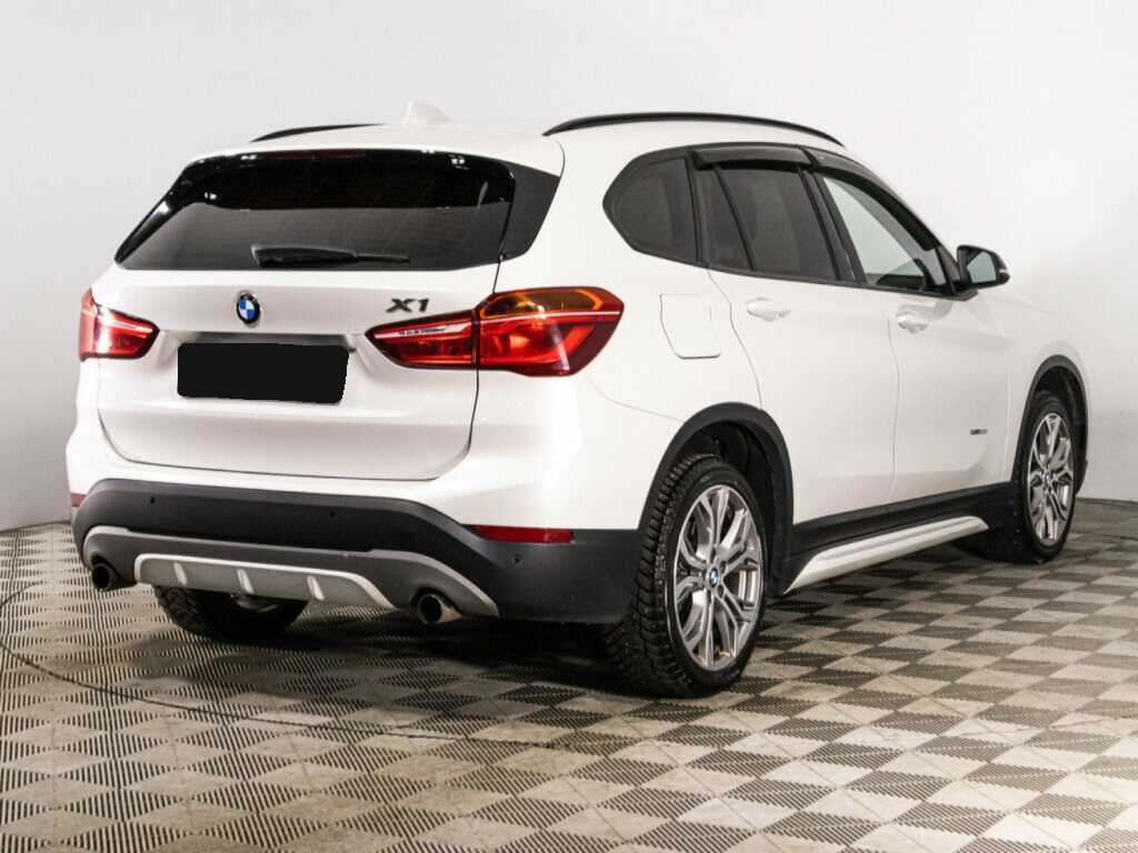 BMW X1 20i xDrive, 2017 Фото №5