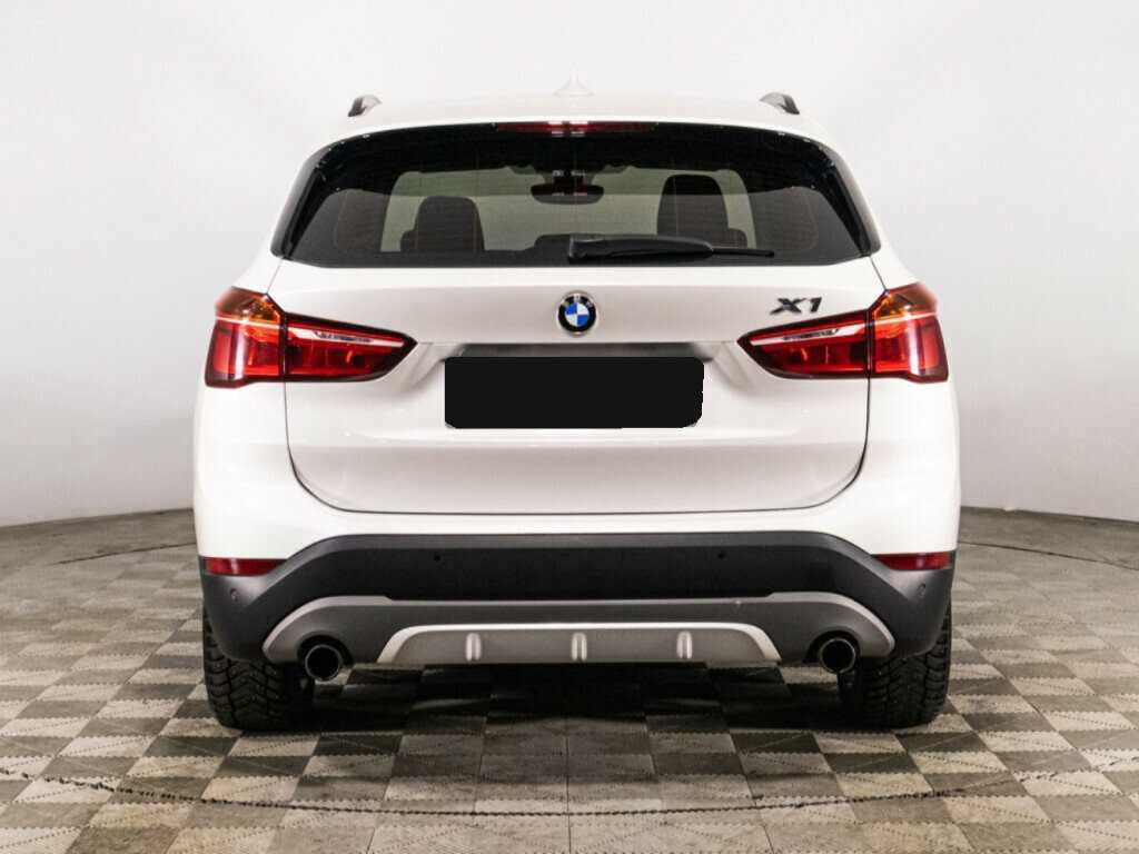 BMW X1 20i xDrive, 2017 Фото №6