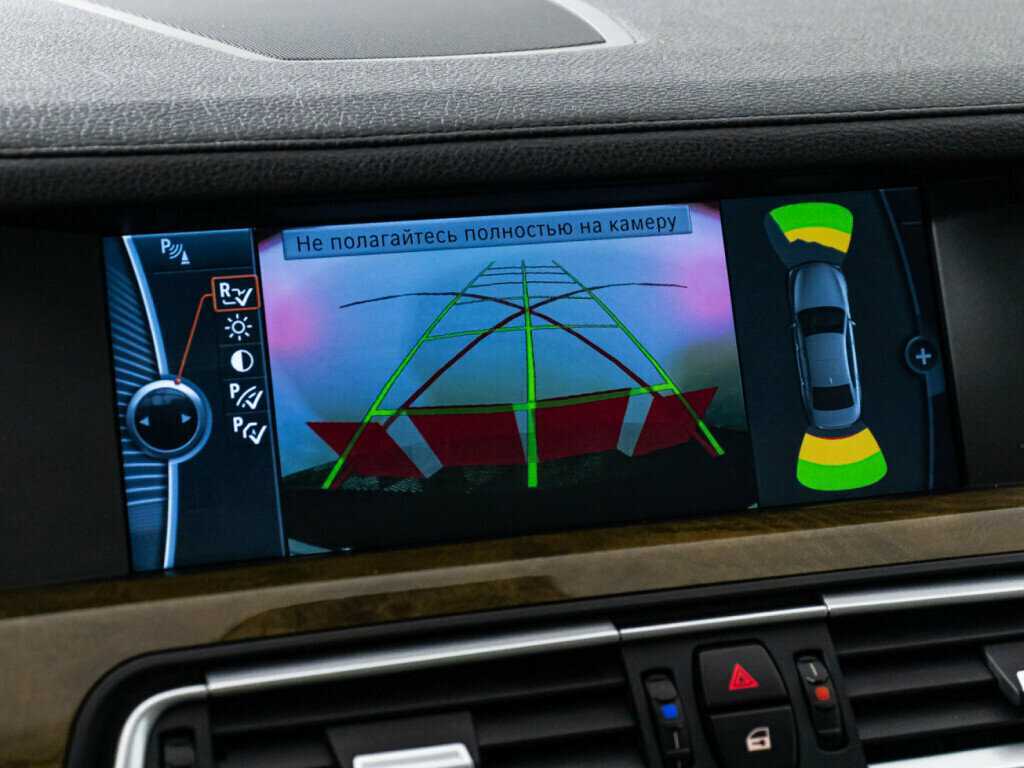 BMW 7 серии 740i, 2012 Фото №16