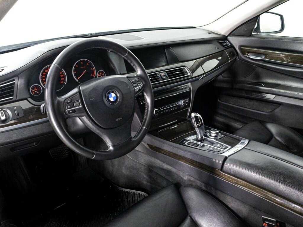 BMW 7 серии 740d xDrive, 2012 Фото №11