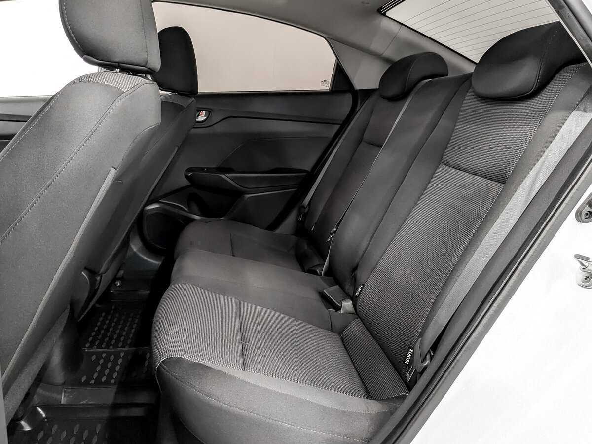 Hyundai Solaris, 2017 Фото №12