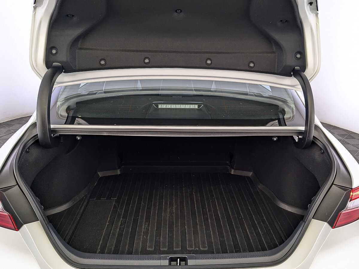 Toyota Camry, 2021 Фото №10