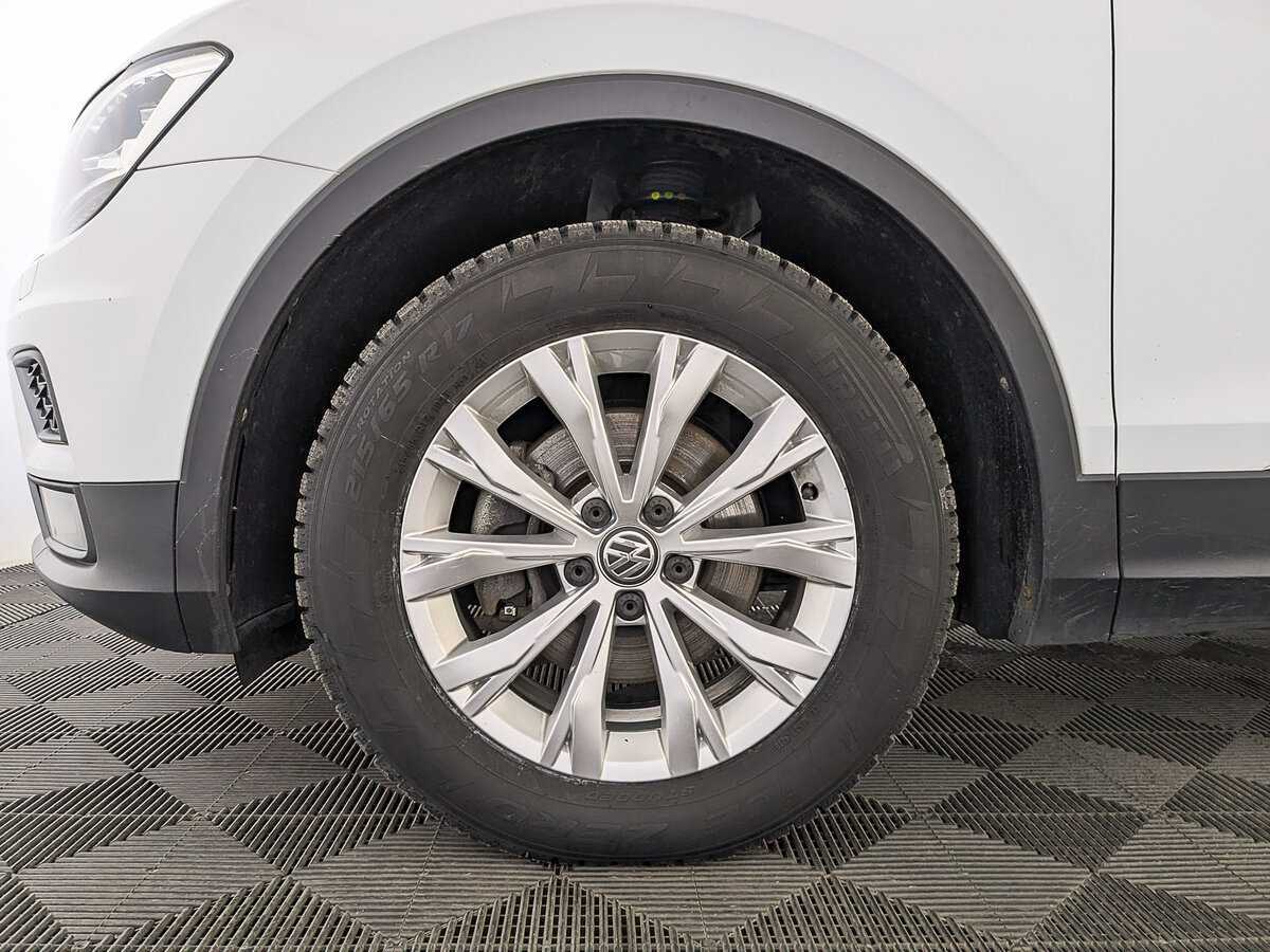 Volkswagen Tiguan, 2018 Фото №12