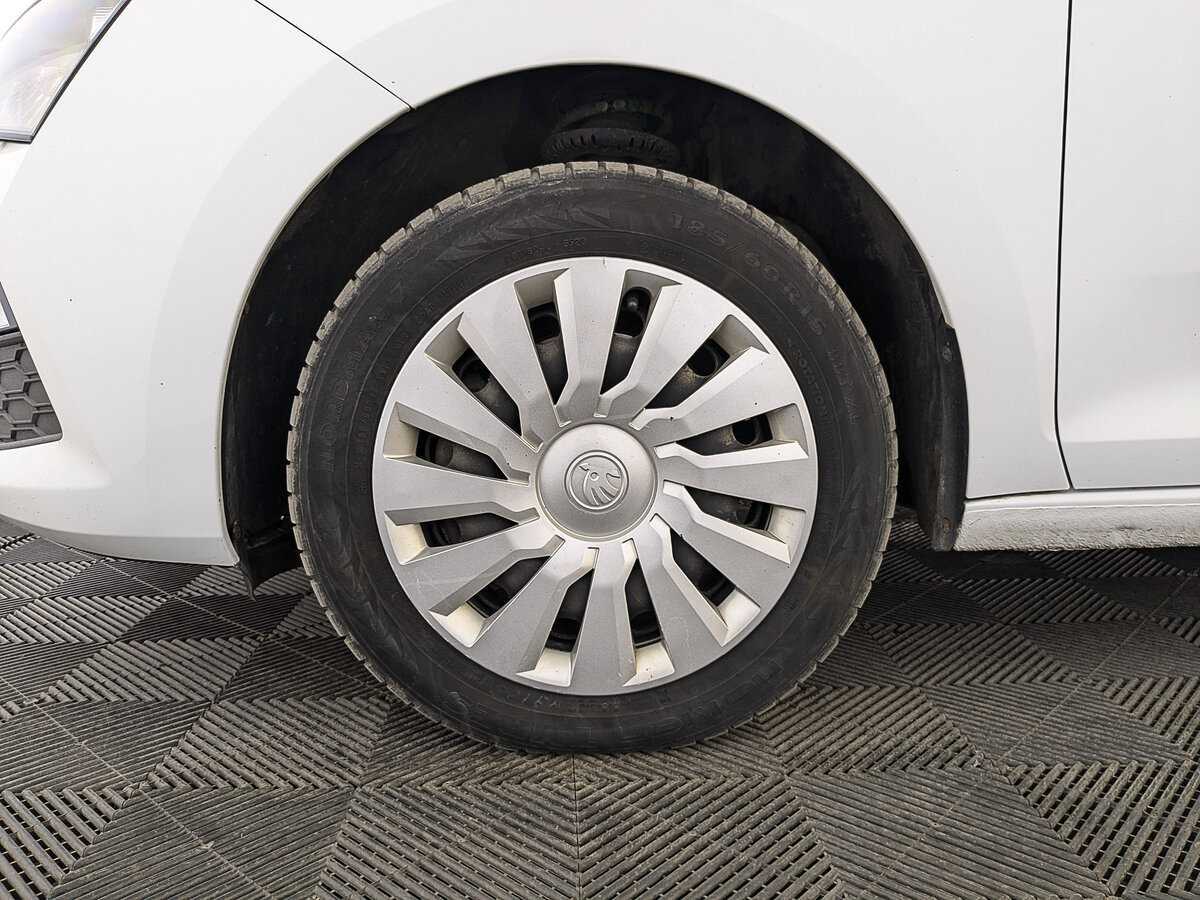 Skoda Rapid, 2020 Фото №12