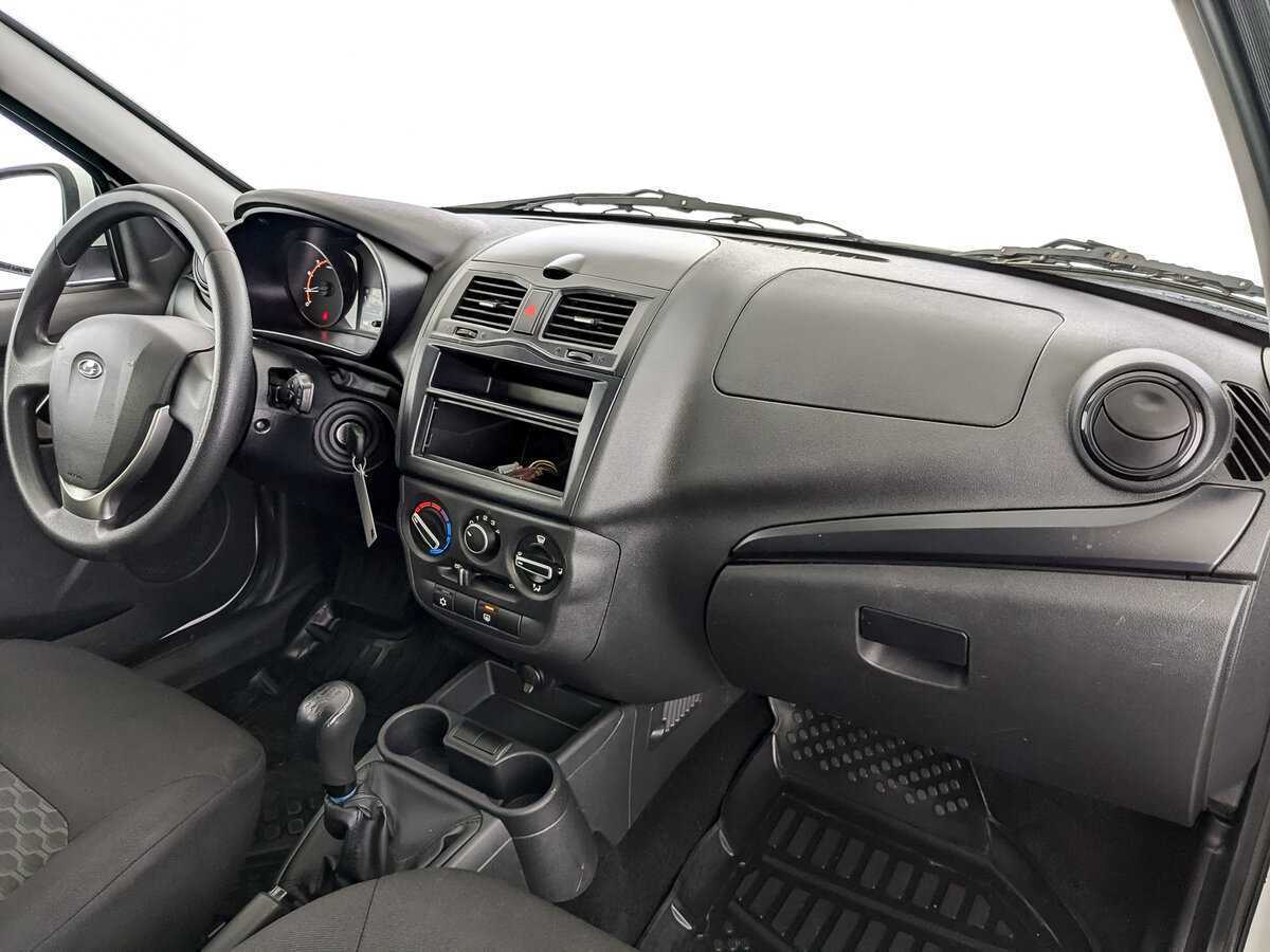 Lada (ВАЗ) Granta, 2023 Фото №11
