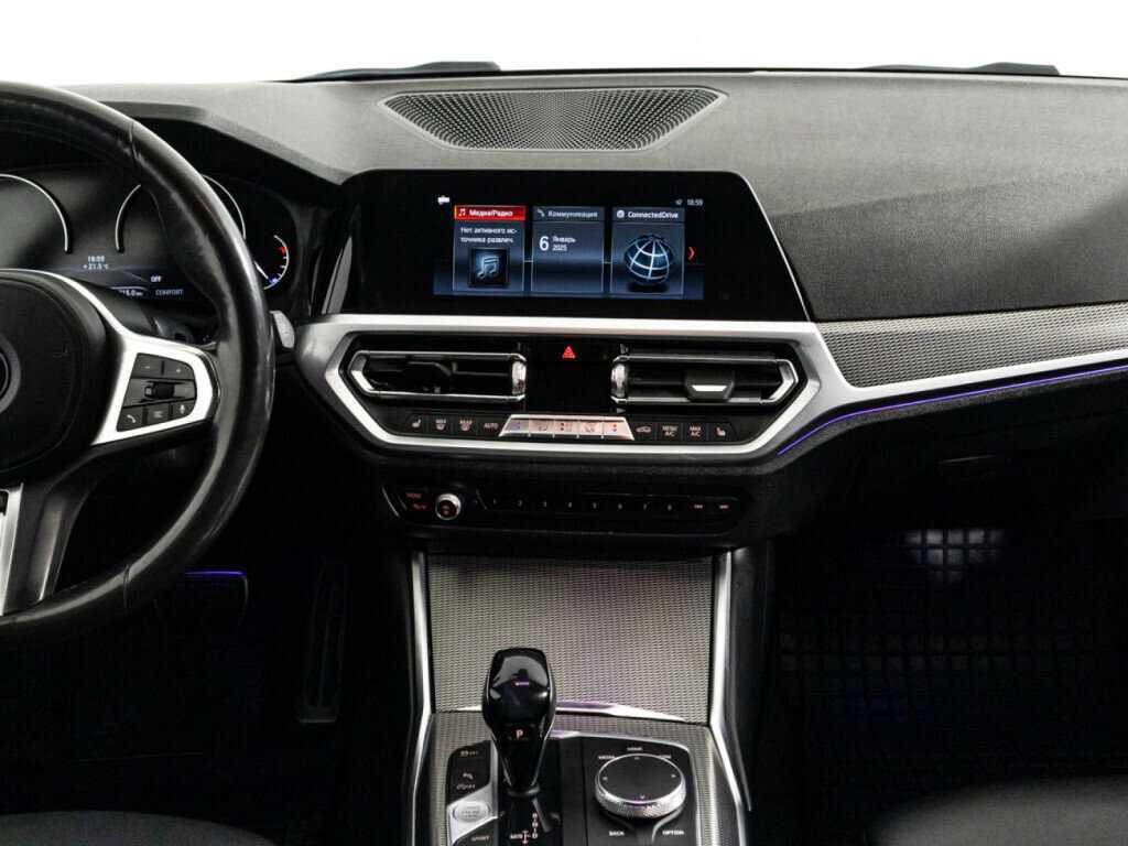 BMW 3 серии 320d xDrive, 2019 Фото №14
