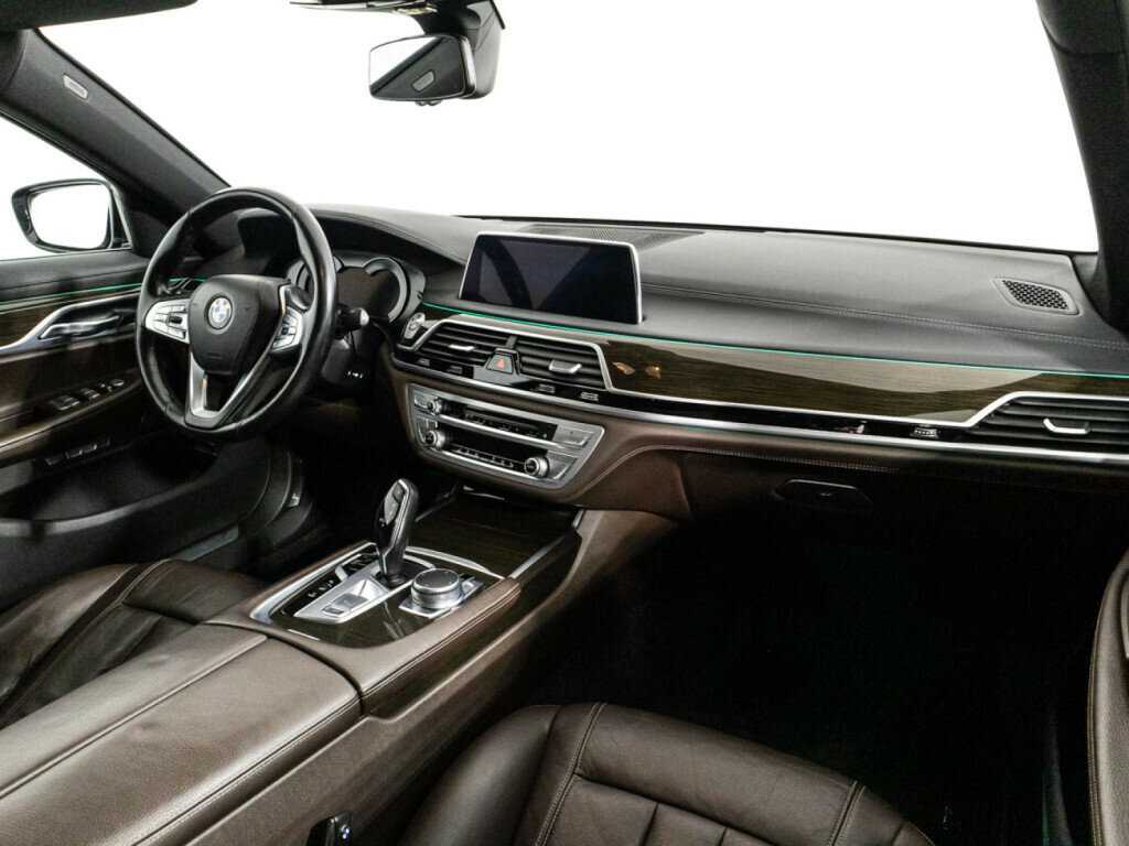 BMW 7 серии 730i, 2016 - 168 760 км. | Фото №7