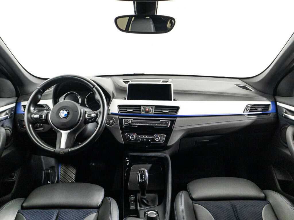 BMW X1 20i xDrive, 2020 Фото №13