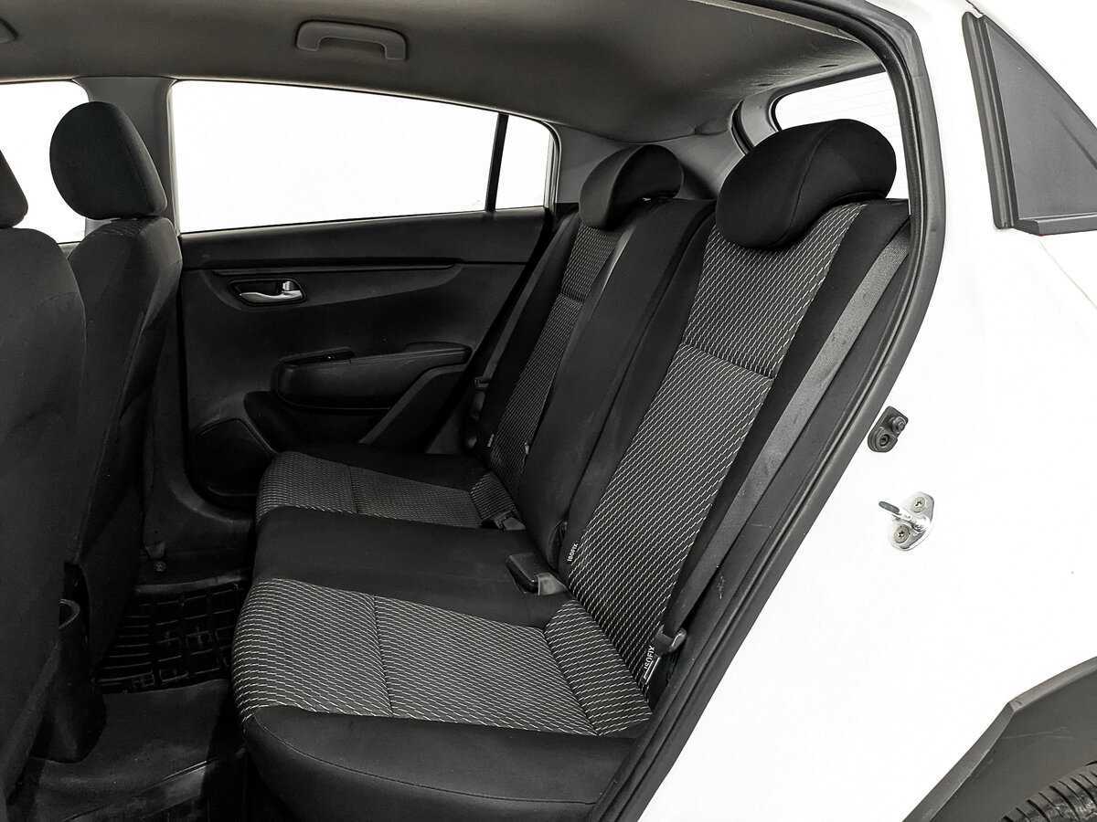 Kia Rio X-Line, 2020 Фото №15