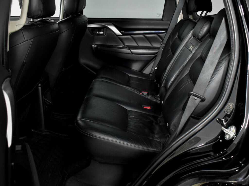 Mitsubishi Pajero Sport, 2019 Фото №10