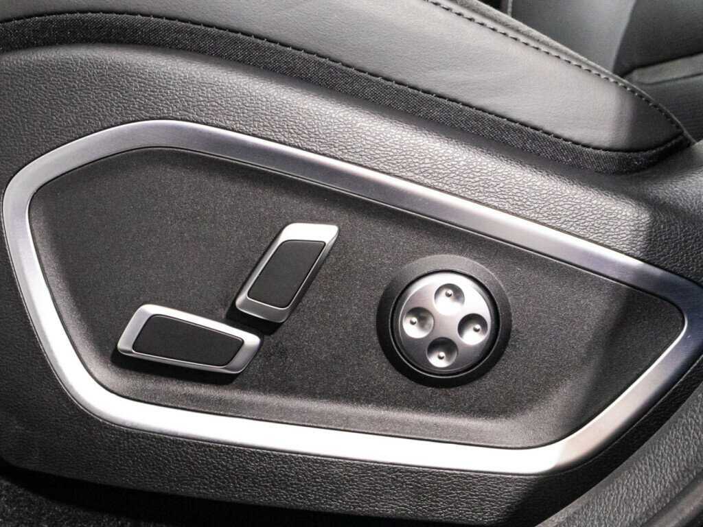 Geely Tugella, 2024 Фото №21