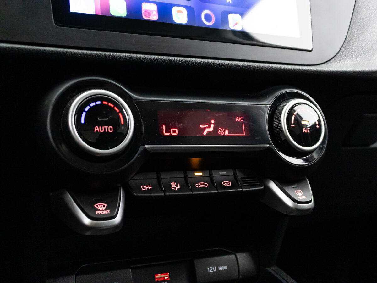 Kia Rio, 2021 Фото №16