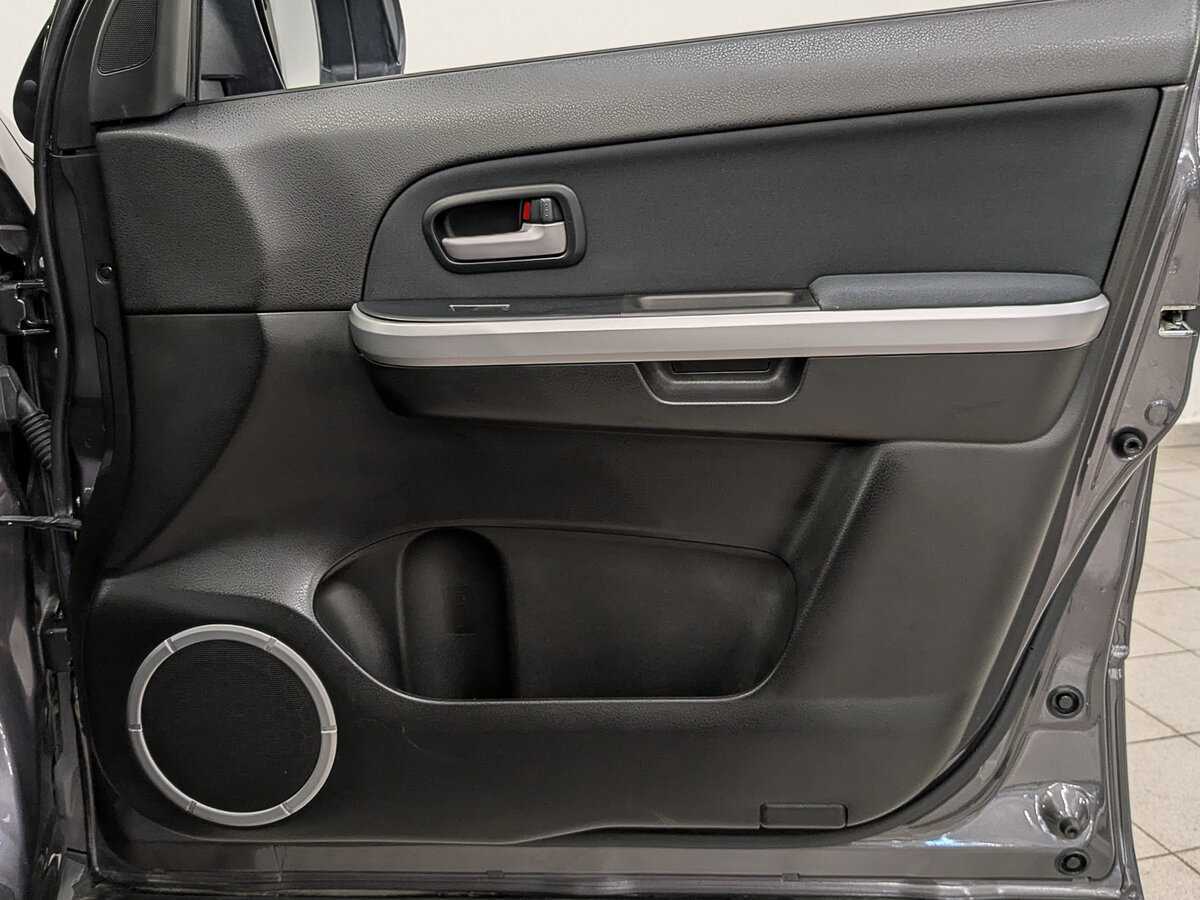 Suzuki Grand Vitara, 2013 Фото №25