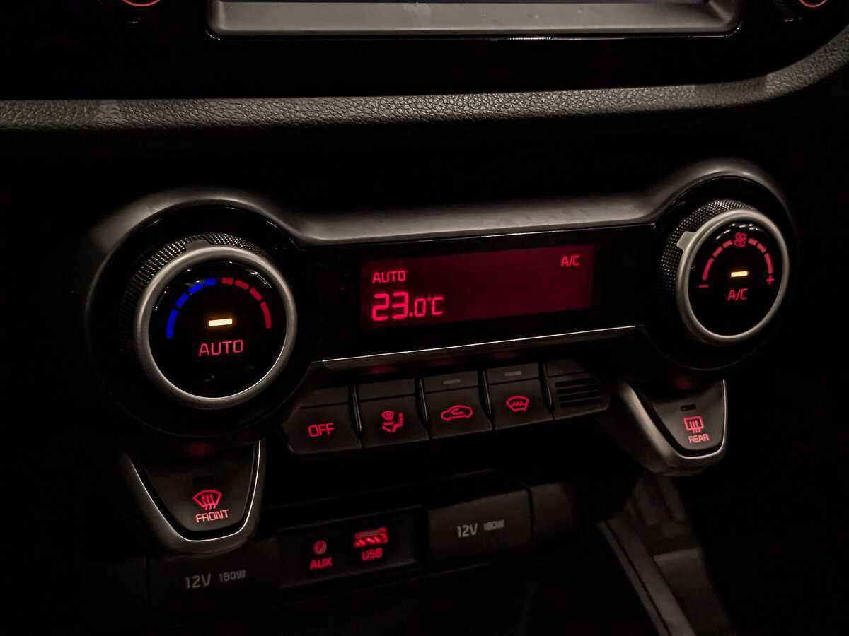 Kia Rio X-Line, 2020 Фото №21