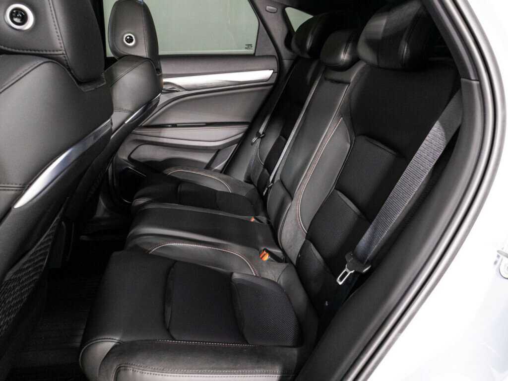 Geely Tugella, 2023 Фото №10